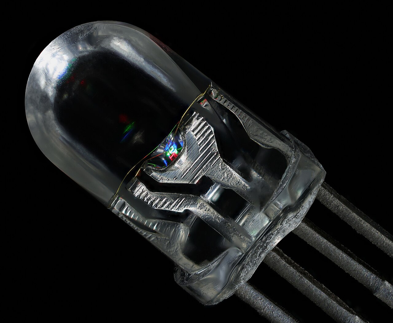 5 mm 封装的 RGB LED 灯珠